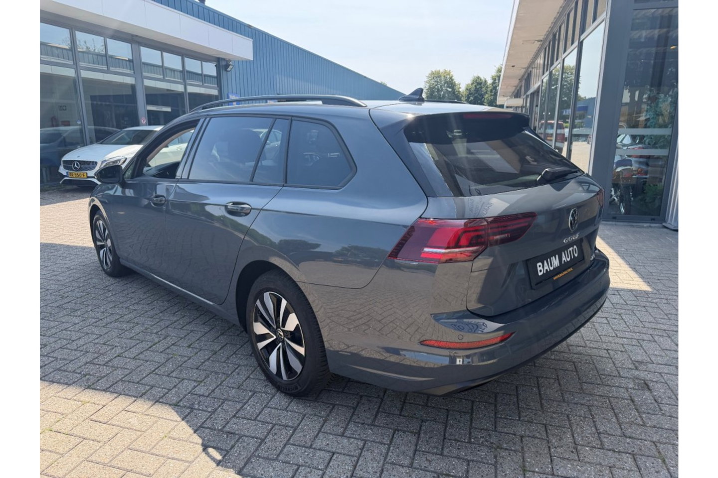 Volkswagen Golf 1.5 ETSI LIFE BNS.150PK AUTOMAAT LMV NAVI CARPAY WINTERPACK