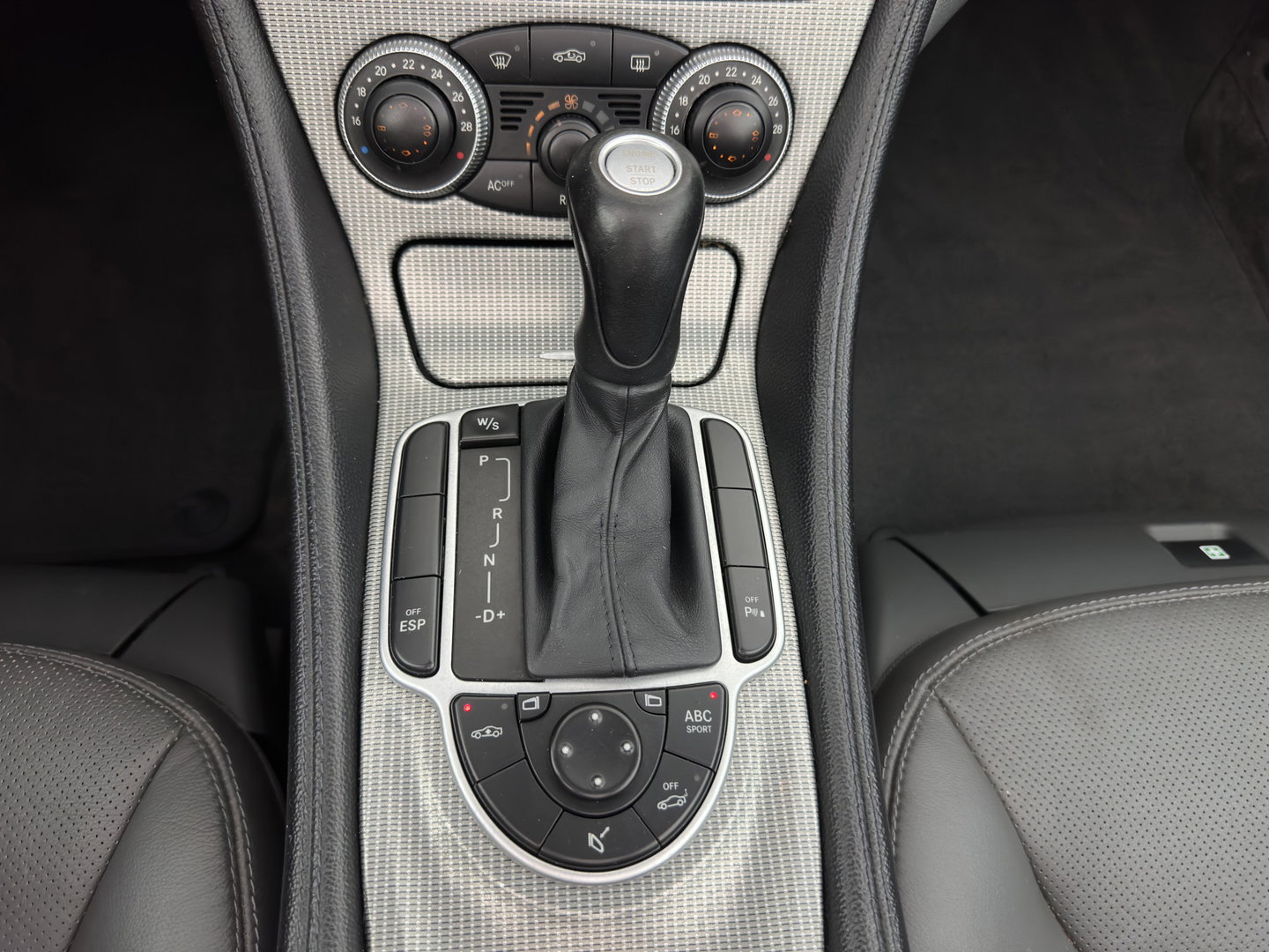 Mercedes-Benz SL-Klasse 500 Aut. *LEATHER | XENON | BOSE-SOUND | MEMORY-PACK | HEATED-COMFORTSEATS | NAVI-FULLMAP | AIRCO | PDC | CRUISE | 18''ALU*