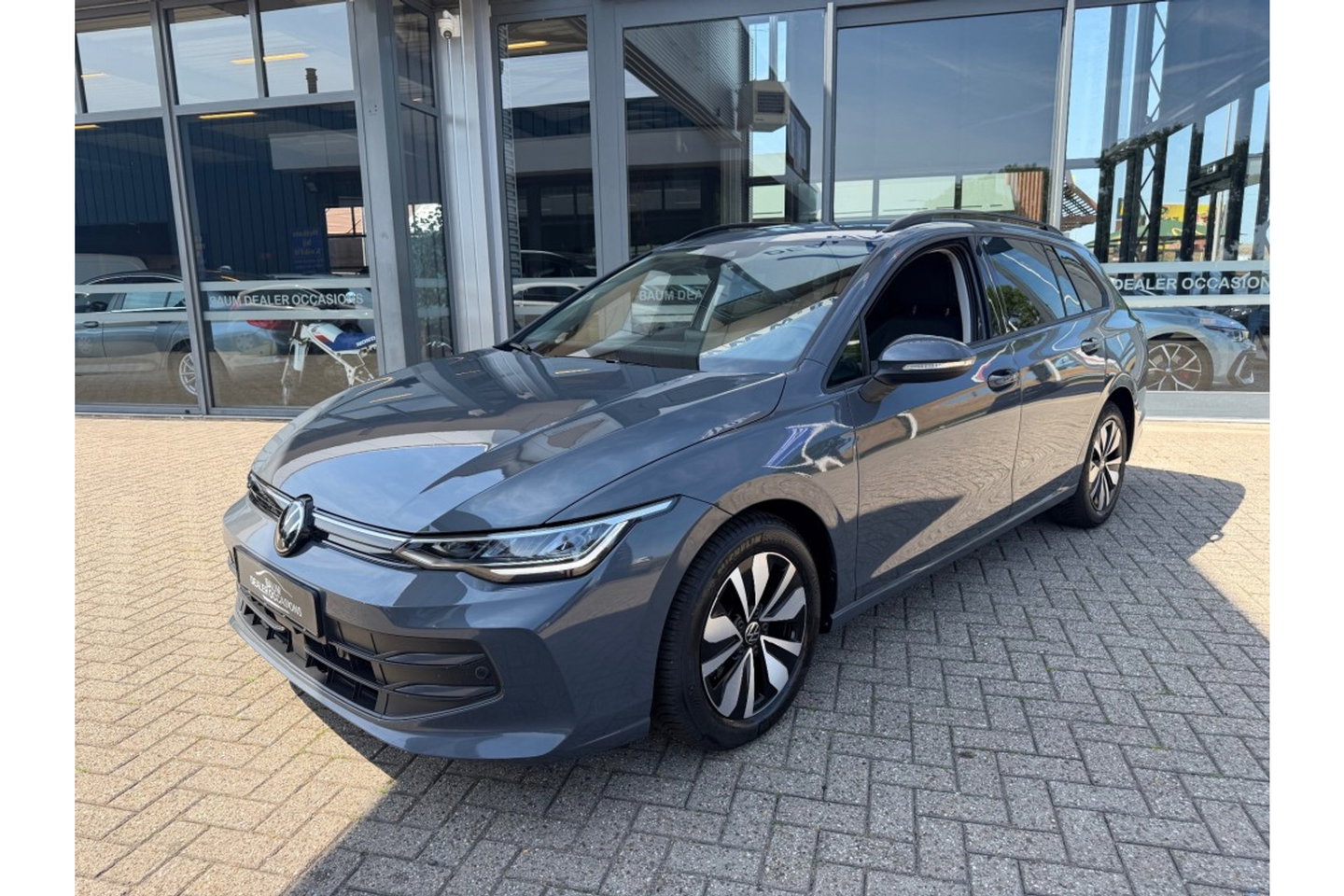 Volkswagen Golf 1.5 ETSI LIFE BNS.150PK AUTOMAAT LMV NAVI CARPAY WINTERPACK