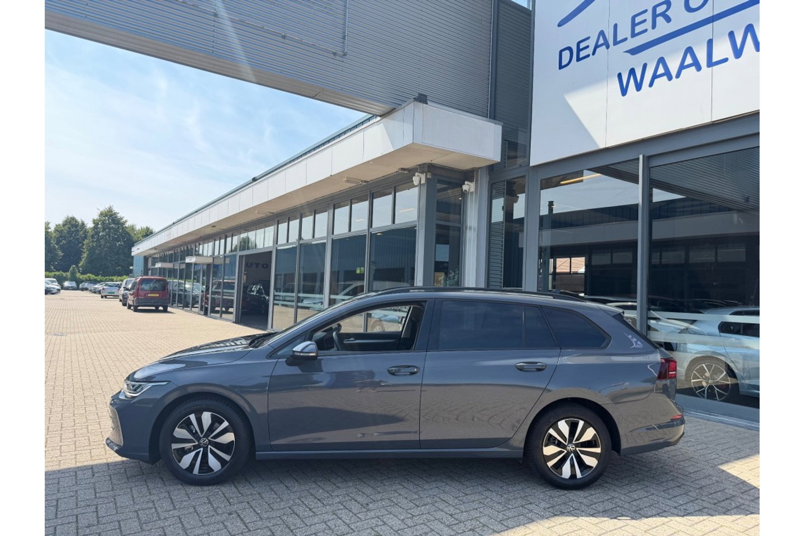 Volkswagen Golf 1.5 ETSI LIFE BNS.150PK AUTOMAAT LMV NAVI CARPAY WINTERPACK