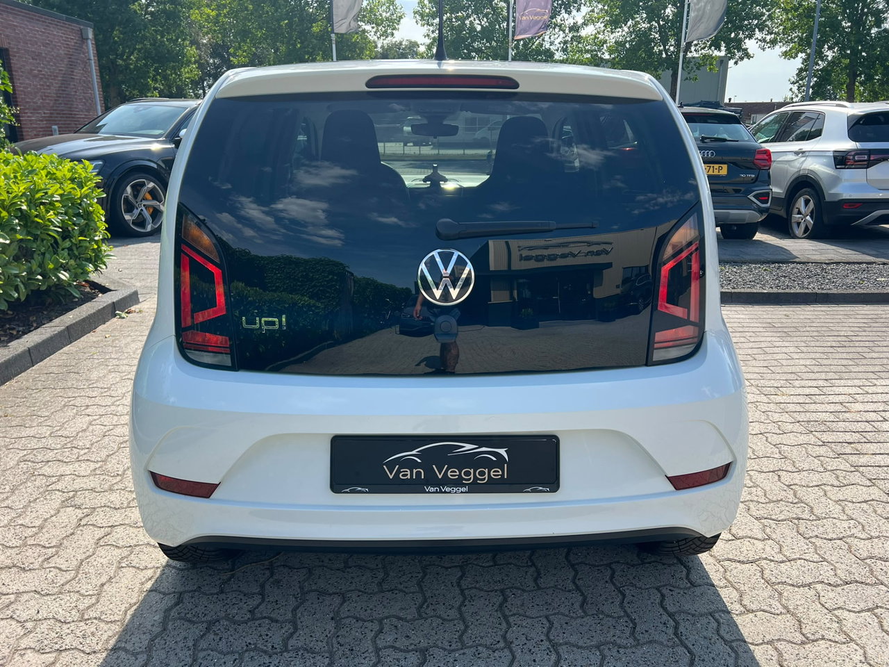 Volkswagen up!
