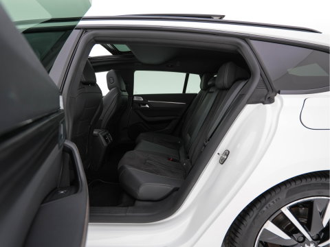 Peugeot 508 SW 1.6 HYbrid GT-Line Pack Business (Plug-in) {SoH-100%} (INCL-BTW) Aut. *PANO | LEATHER-MICROFIBRE | FOCAL®-AUDIO | FULL-LED | CRUISE-ADAPT. | BLINDSPOT | DAB | DIGI-COCKPIT | HEATED-SPORTSEATS | CAMERA | NAVI | SHIFTPADDLES | PRIVACY-GLASS | ...