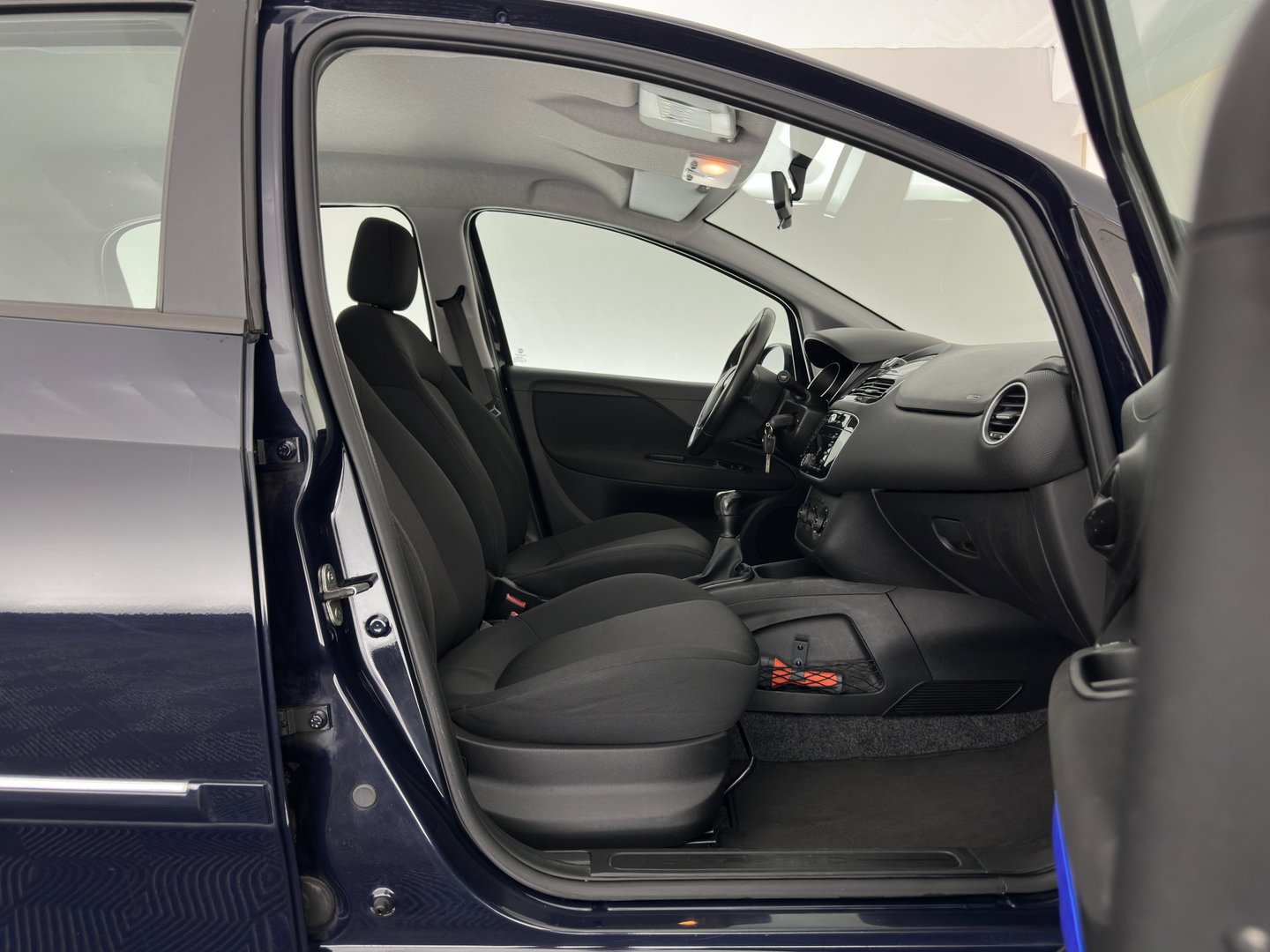 Fiat Punto Evo 1.3 M-Jet Pop *AIRCO | CRUISE | COMFORT-SEATS | 15''ALU | TOWBAR*