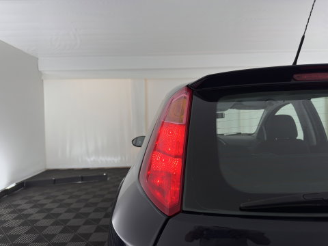 Fiat Punto Evo 1.3 M-Jet Pop *AIRCO | CRUISE | COMFORT-SEATS | 15''ALU | TOWBAR*