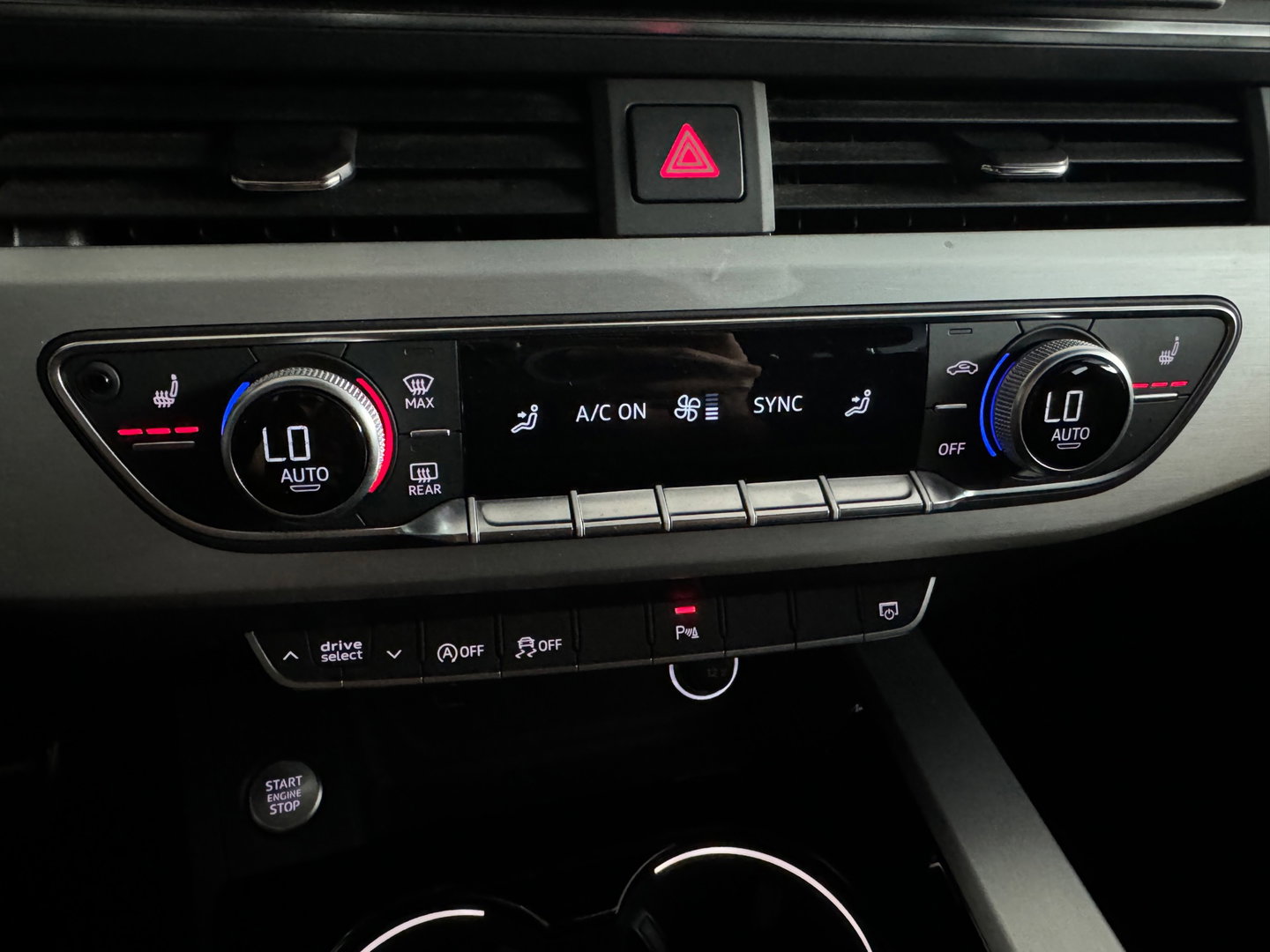 Audi A4 Avant 45 TFSI quattro edition one ACC|Stoelverwarming|Keyless|Lane Assist|Camera