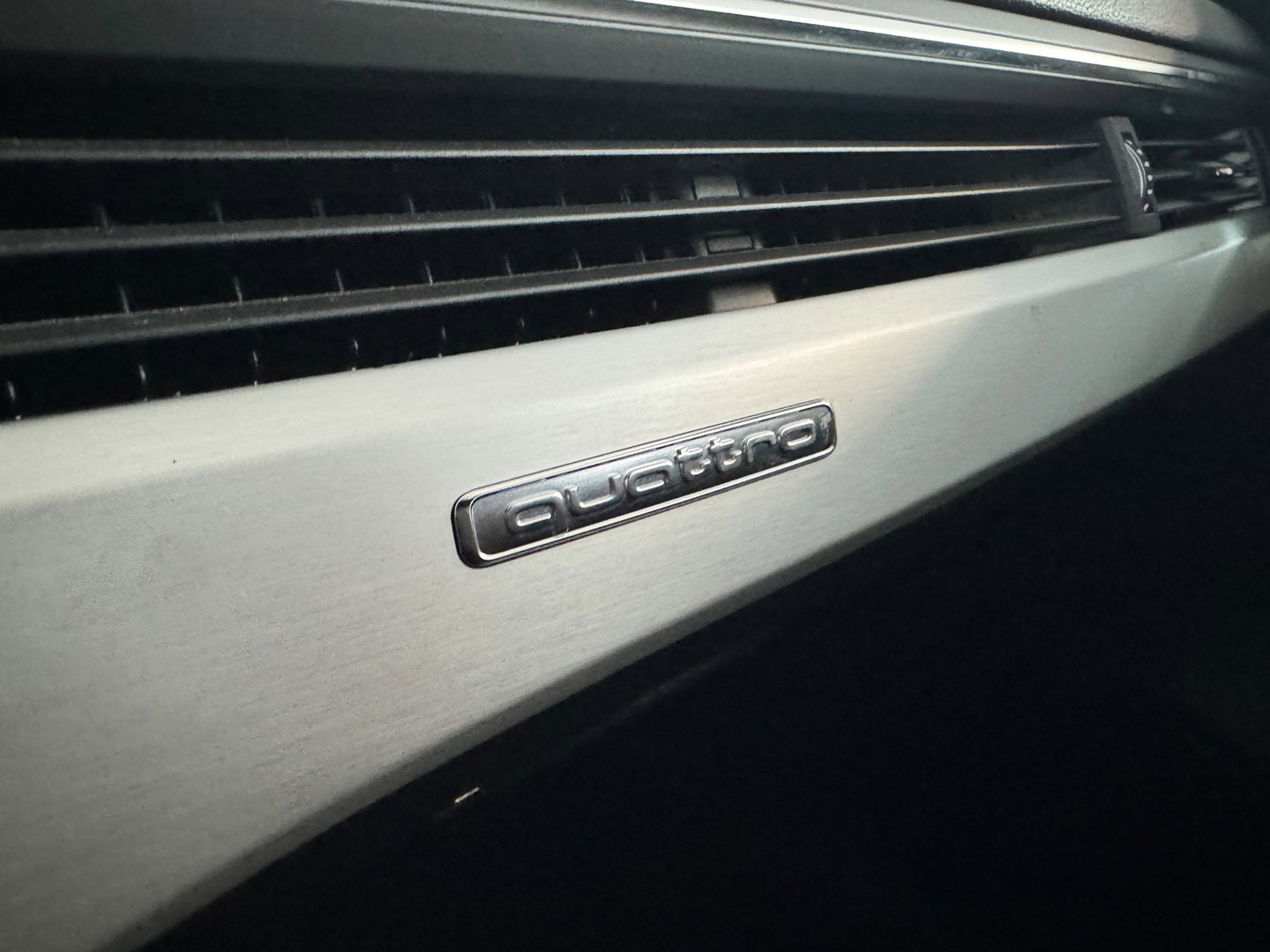 Audi A4 Avant 45 TFSI quattro edition one ACC|Stoelverwarming|Keyless|Lane Assist|Camera