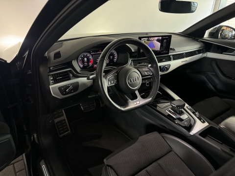 Audi A4 Avant 45 TFSI quattro edition one ACC|Stoelverwarming|Keyless|Lane Assist|Camera