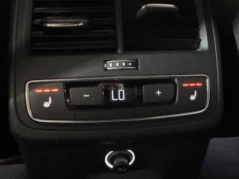 Audi A4 Avant 45 TFSI quattro edition one ACC|Stoelverwarming|Keyless|Lane Assist|Camera