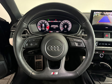 Audi A4 Avant 45 TFSI quattro edition one ACC|Stoelverwarming|Keyless|Lane Assist|Camera