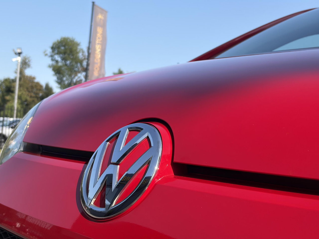 Volkswagen up!