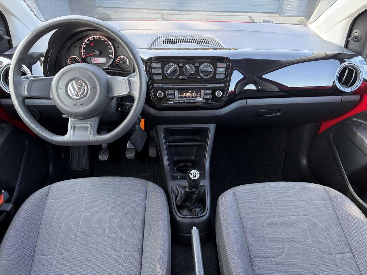 Volkswagen up!