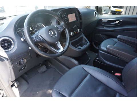 Mercedes-Benz Vito 119 CDI Lang AUT Clima, Navi, Camera, 19" LM, LED, Trekhaak!! NR.