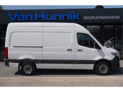 Mercedes-Benz Sprinter 317CDI Pro L2H2 BPM VRIJ!! 10.25" Mbux Cam, Gev. Stoel, 3.5T Trekgewicht, LED!! NR. A393*