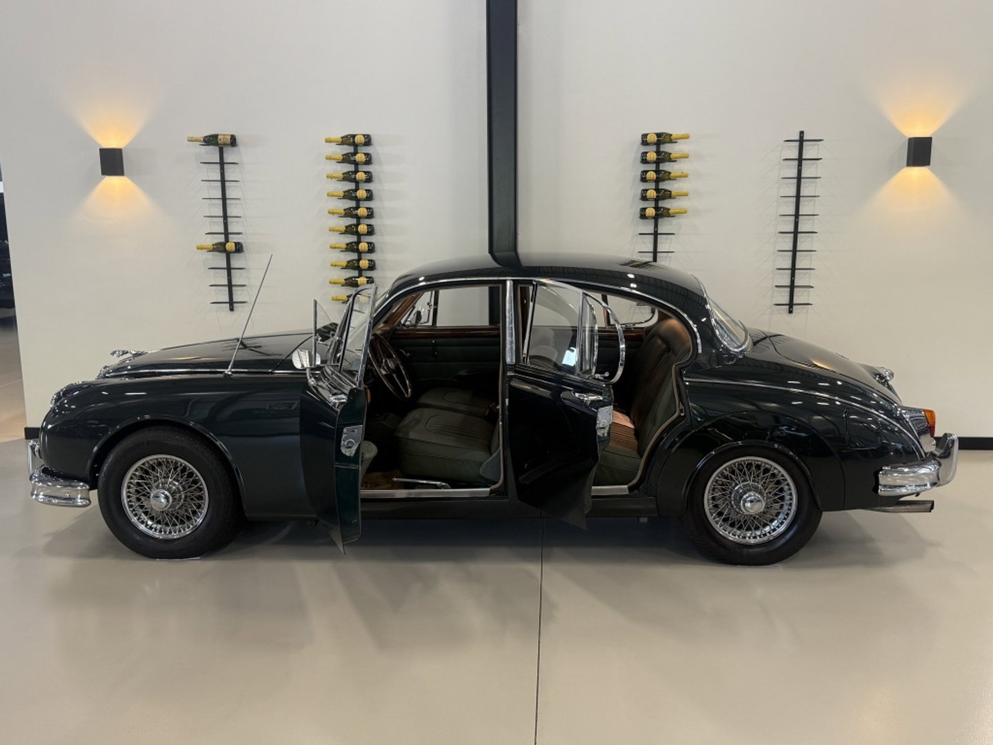 Jaguar MK2 3.8L 228PK automaat / gerestaureerd