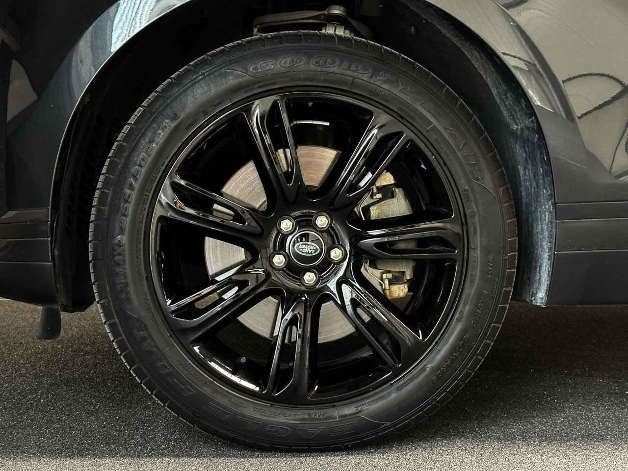Land Rover Range Rover Velar