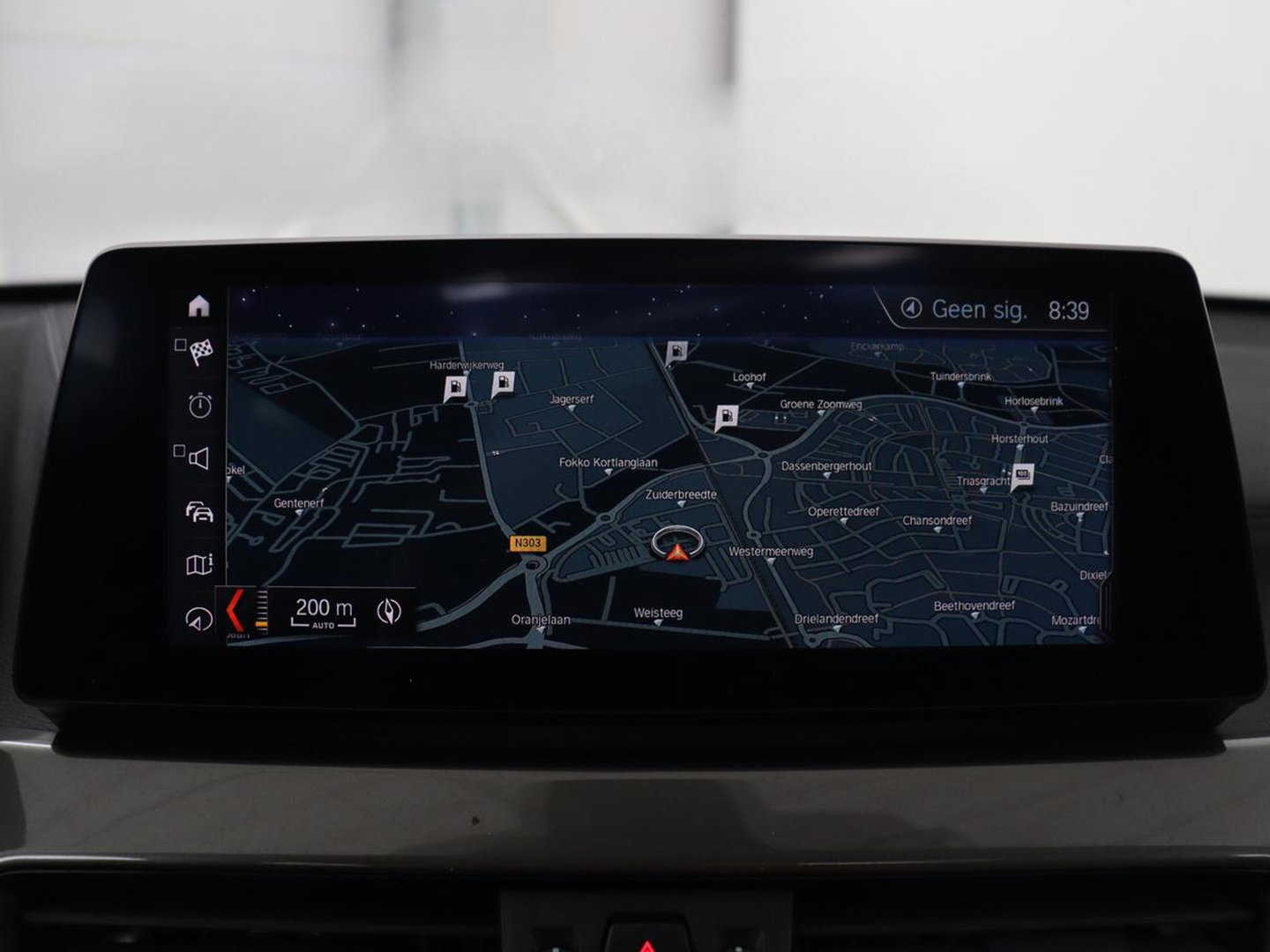 BMW X1 xDrive25e Business Edition Plus | SOH 91,4% | Panoramadak | Leder | Stoelverwarming | Sfeerverlichting | Cruise control | Navigatie | Park assist | PHEV