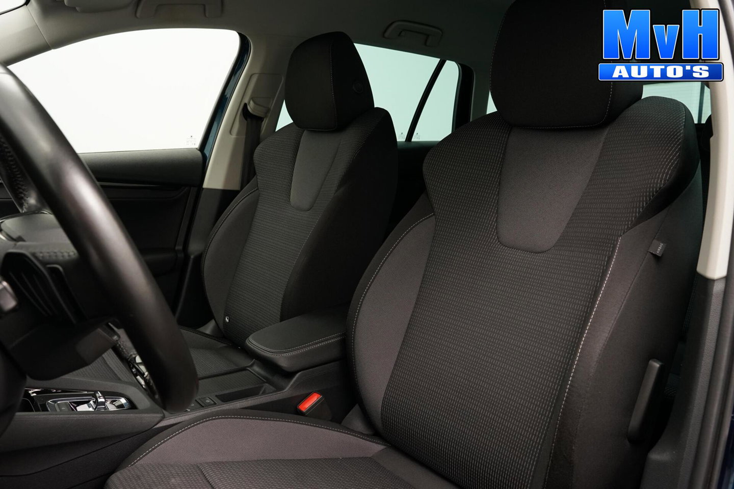 Škoda Octavia Combi 1.4 TSI PHEV Business|CAM|STOEL.VW|SOH89%
