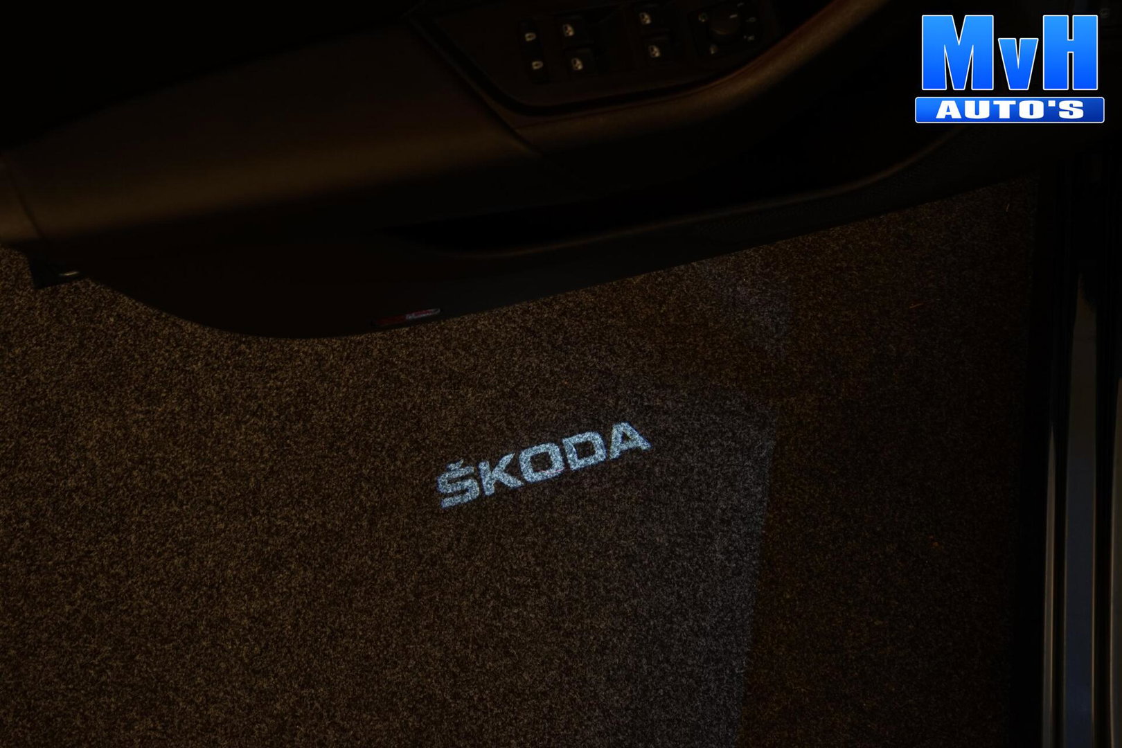 Škoda Octavia Combi 1.4 TSI PHEV Business|CAM|STOEL.VW|SOH89%