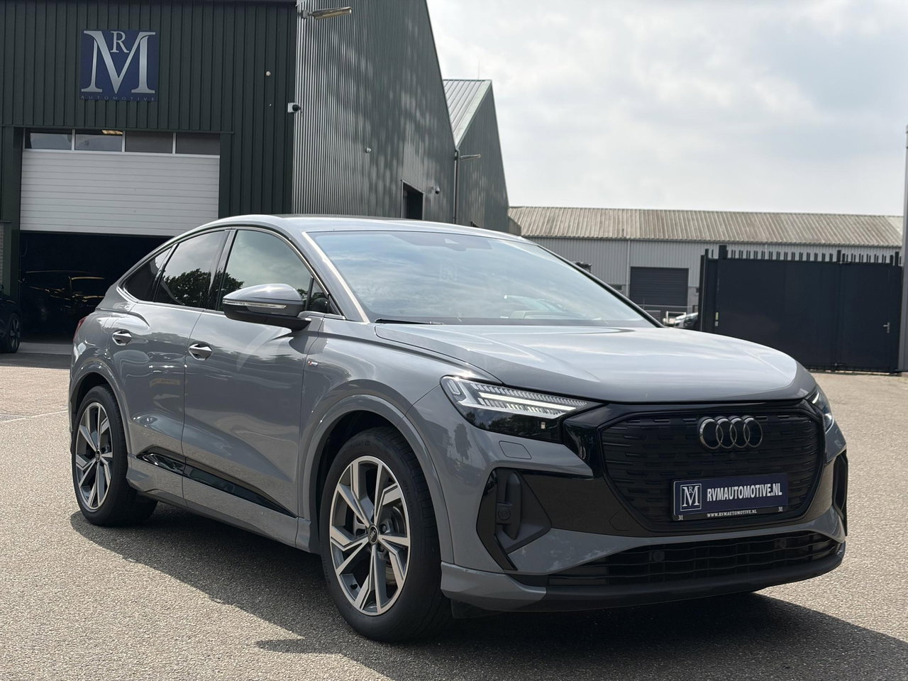 Audi Q4 e-tron