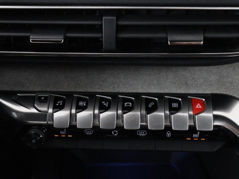 Peugeot 3008 1.6 HYbrid4 300 Première Pack | SOH 93,8% | Panoramadak | Leder/alacantara | Memory | Stoelverwarming | Carplay | 360 camera | Trekhaak | PHEV