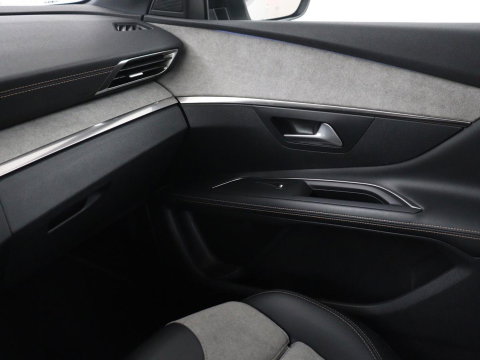 Peugeot 3008 1.6 HYbrid4 300 Première Pack | SOH 93,8% | Panoramadak | Leder/alacantara | Memory | Stoelverwarming | Carplay | 360 camera | Trekhaak | PHEV
