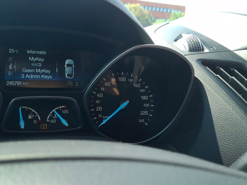 Ford Kuga 1.5 EcoBoost Titanium | KEYLESS| NW APK | LMV | NETTE AUTO