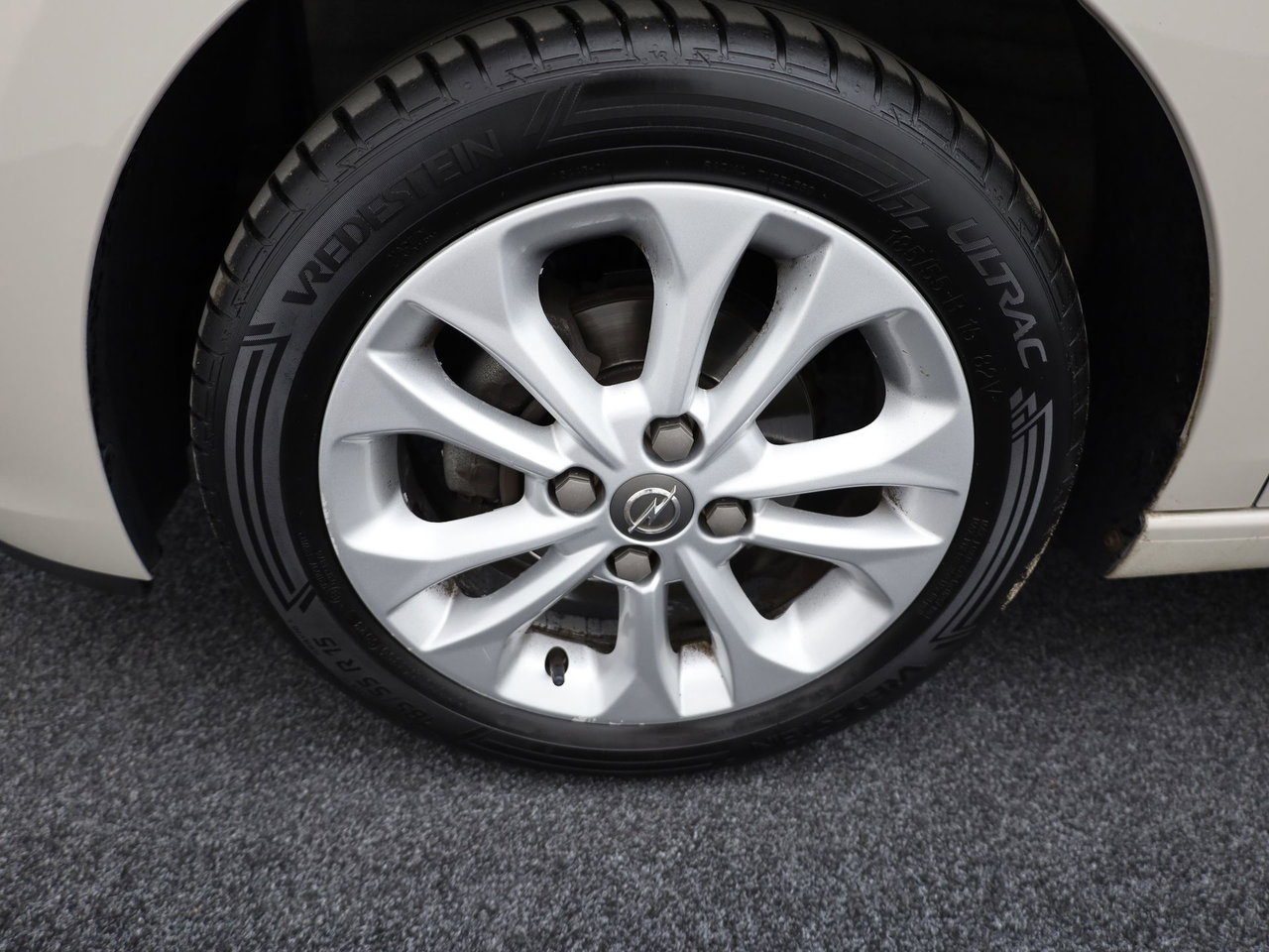 Opel KARL