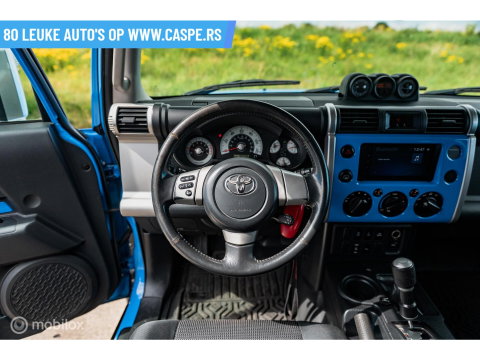Toyota Land Cruiser FJ Cruiser 4.0 V6 VVT-i Executive