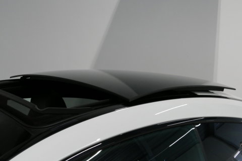 Mercedes-Benz C-Klasse Coupé 200 AMG Line Night Edition / Panoramadak / Apple Carplay - Android Auto / Stoelverwarming / 19'' LMV / Navigatie / Cruise Control / Night Pakket / LED koplampen / Agility Control