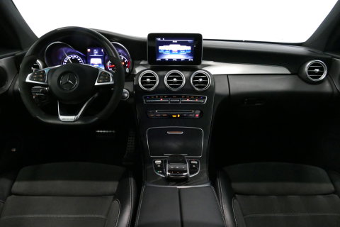 Mercedes-Benz C-Klasse Coupé 200 AMG Line Night Edition / Panoramadak / Apple Carplay - Android Auto / Stoelverwarming / 19'' LMV / Navigatie / Cruise Control / Night Pakket / LED koplampen / Agility Control