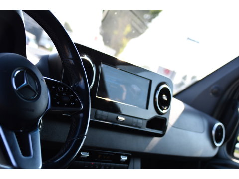 Mercedes-Benz Sprinter 319 3.0 CDI L2H2 AMG Edition Adaptieve Cruise, Camera, Carplay, LED, 10,5'' Mbux, Automaat, Sensoren, Stoelverwarming, Uniek!