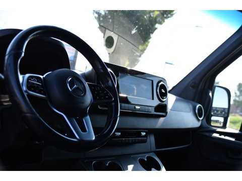 Mercedes-Benz Sprinter 319 3.0 CDI L2H2 AMG Edition Adaptieve Cruise, Camera, Carplay, LED, 10,5'' Mbux, Automaat, Sensoren, Stoelverwarming, Uniek!