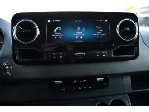 Mercedes-Benz Sprinter 319 3.0 CDI L2H2 AMG Edition Adaptieve Cruise, Camera, Carplay, LED, 10,5'' Mbux, Automaat, Sensoren, Stoelverwarming, Uniek!