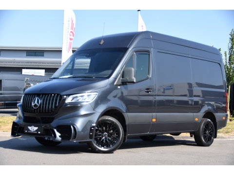 Mercedes-Benz Sprinter 319 3.0 CDI L2H2 AMG Edition Adaptieve Cruise, Camera, Carplay, LED, 10,5'' Mbux, Automaat, Sensoren, Stoelverwarming, Uniek!