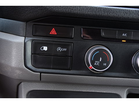Volkswagen Crafter 35 2.0 TDI L3H3 PB Edition Camera, Cruise, Carplay, LED, Automaat, Trekhaak, Multimedia, Automaat, 140pk, Uniek!