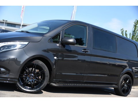Mercedes-Benz Vito 124 CDI L3 DC PB Edition Camera, Cruise, Carplay, Stoelverwarming, 237pk, Automaat, Multimedia, Trekhaak, Uniek!