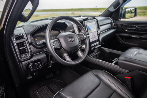 Dodge Ram Pick-Up 1500 5.7 V8 4x4 Crew Cab Limited BPM VRIJ / ALL IN PRIJS / PANO / KLEP / WIDE BODY / GARANTIE