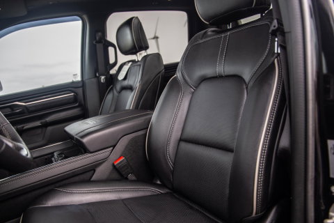 Dodge Ram Pick-Up 1500 5.7 V8 4x4 Crew Cab Limited BPM VRIJ / ALL IN PRIJS / PANO / KLEP / WIDE BODY / GARANTIE