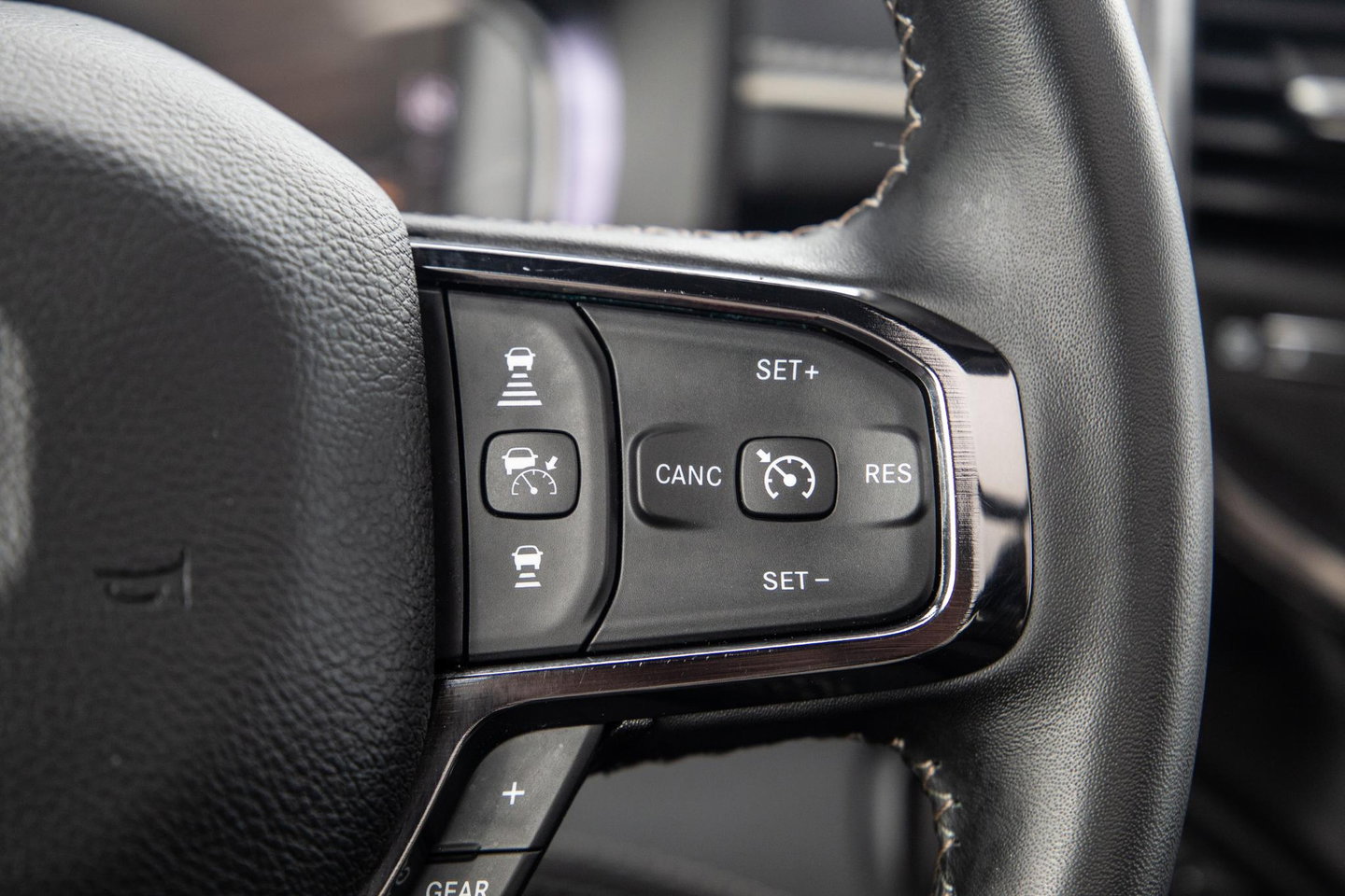 Dodge Ram Pick-Up 1500 5.7 V8 4x4 Crew Cab Limited BPM VRIJ / ALL IN PRIJS / PANO / KLEP / WIDE BODY / GARANTIE