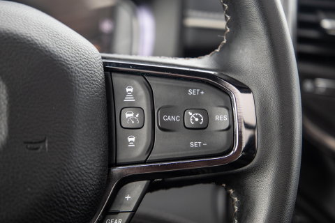 Dodge Ram Pick-Up 1500 5.7 V8 4x4 Crew Cab Limited BPM VRIJ / ALL IN PRIJS / PANO / KLEP / WIDE BODY / GARANTIE