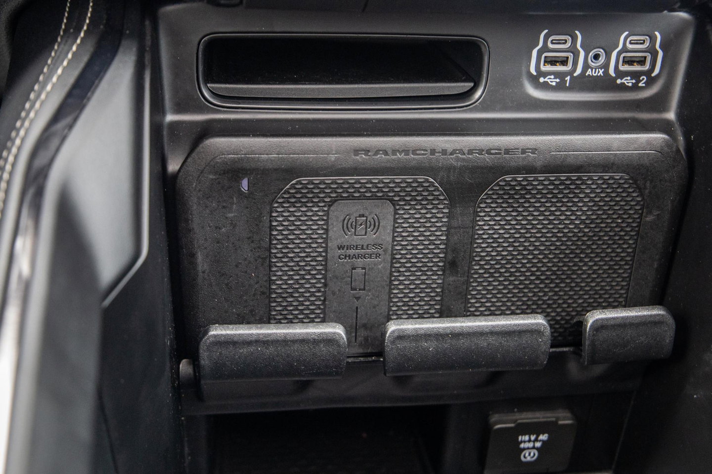 Dodge Ram Pick-Up 1500 5.7 V8 4x4 Crew Cab Limited BPM VRIJ / ALL IN PRIJS / PANO / KLEP / WIDE BODY / GARANTIE
