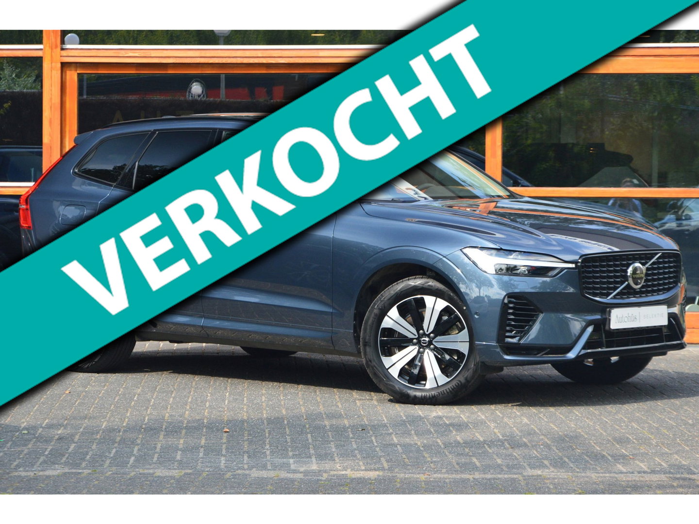 Volvo XC60 T6 Hybride AWD Plus Dark | 360° Camera | Harman/Kardon | Panoramadak | Stoel + Stuur Verwarmd | Apple CarPlay |