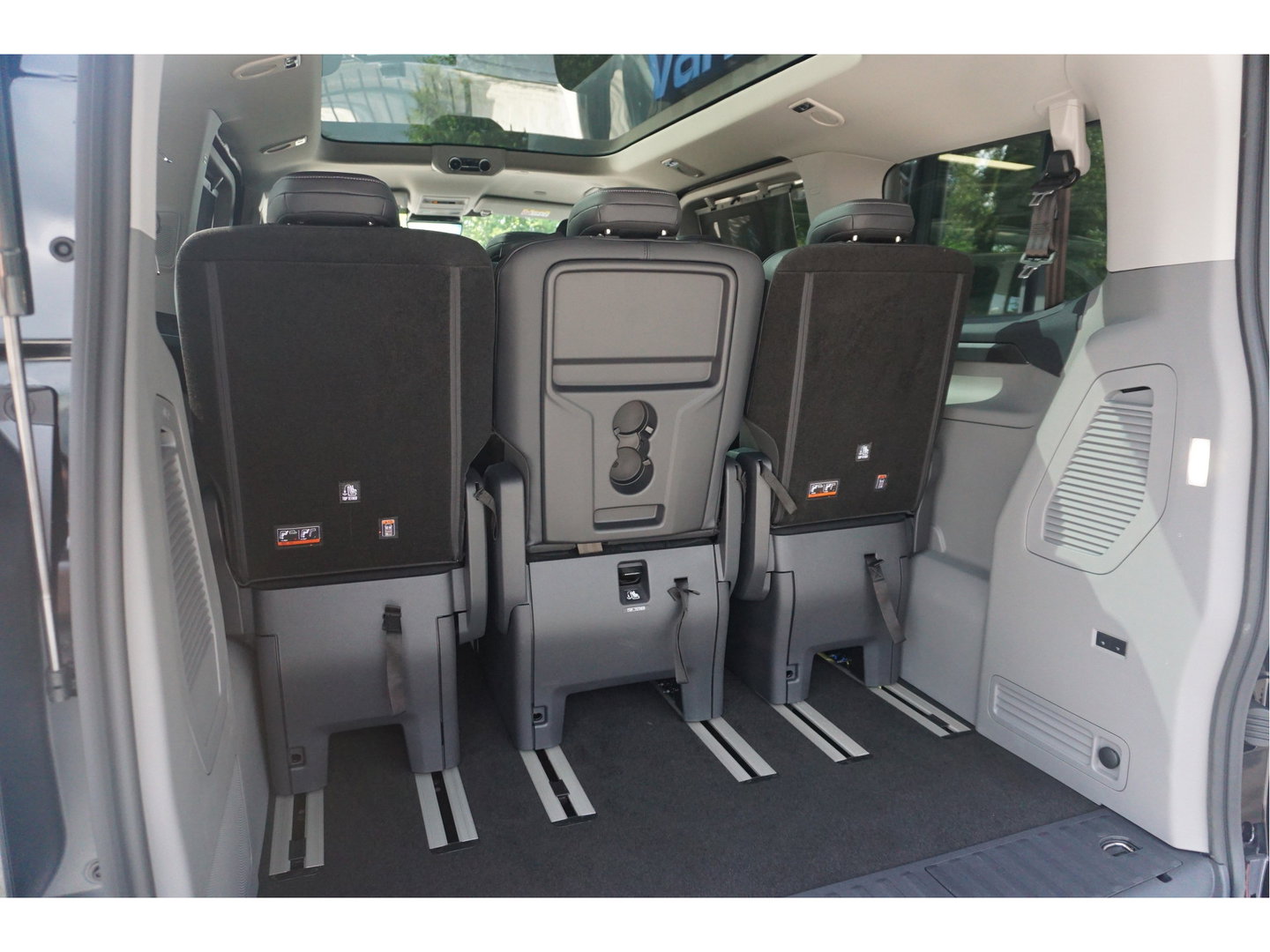 Ford Transit Custom Tourneo 340S 2.5 PHEV 233PK Titanium X PRIJS INCL. BPM Leder, 19" LM, B&O, Pano, Elec. Schuifdeur, Trekhaak!! NR. TR0