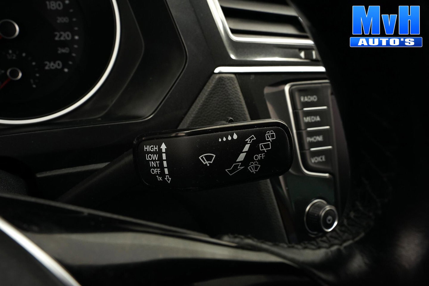Volkswagen Tiguan 1.4 TSI Comfortline Sound|STOELVW|TREKH|ACC