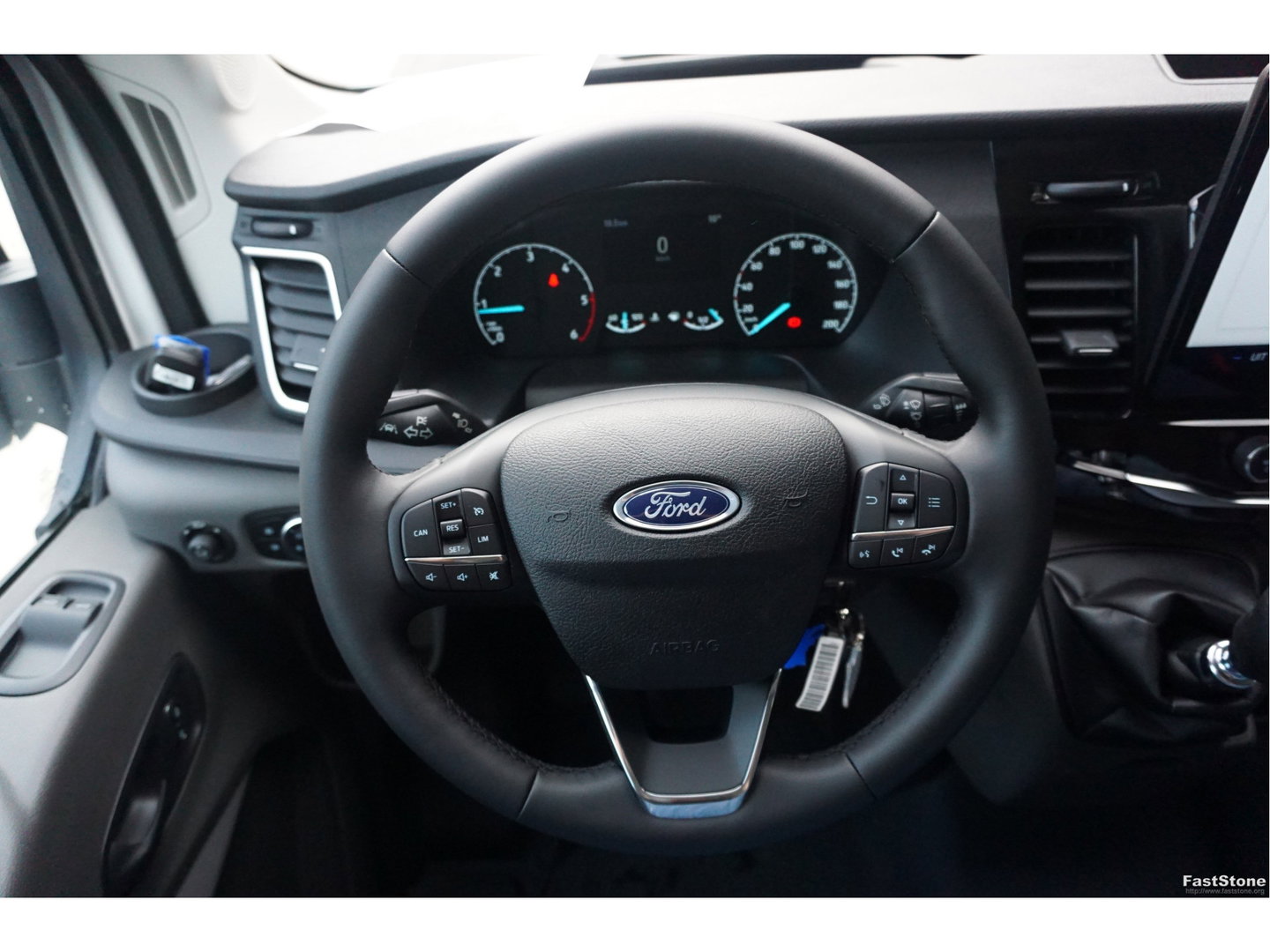 Ford Transit 350M 105PK L2H2 BPM VRIJ!! 12" Sync 4 Apple CP/Android A. Camera, Trekhaak!! NR. A19