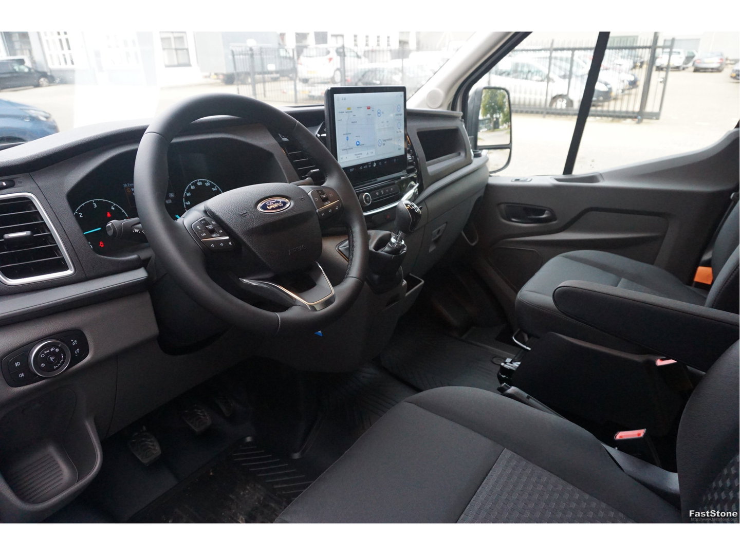 Ford Transit 350L 130PK L3H2 Trend BPM VRIJ!! 12" Sync Navi, Camera, Adap. Cruise, Trekhaak!! NR. A18