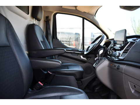 Ford Transit Custom 320 2.0 TDCI L2H1 Sport Black Edition Full Options! adaptieve Cruise, Camera, Carplay, Leder, Stoelverwarming, 185pk, LED, Automaat, Uniek!