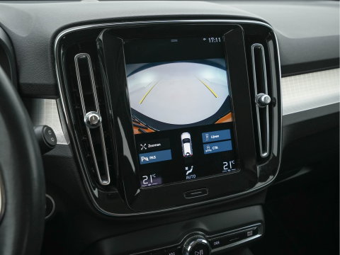 Volvo XC40 1.5 T3 Inscription Aut. *NAVI-FULLMAP | FULL-LED | LEATHER | DIGI-COCKPIT | CAMERA | BLIS | LANE-ASSIST | COMFORTSEATS | ECC | PDC | CRUISE | 19"ALU*