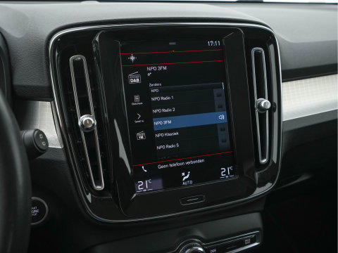 Volvo XC40 1.5 T3 Inscription Aut. *NAVI-FULLMAP | FULL-LED | LEATHER | DIGI-COCKPIT | CAMERA | BLIS | LANE-ASSIST | COMFORTSEATS | ECC | PDC | CRUISE | 19"ALU*