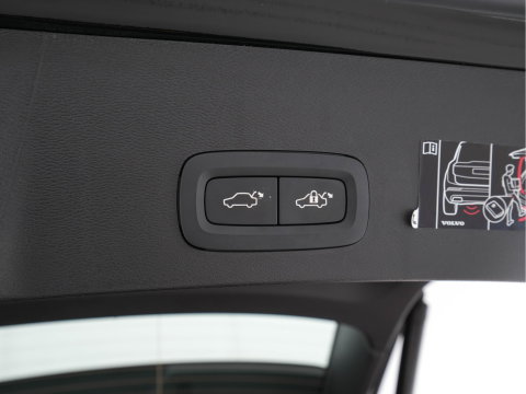 Volvo XC40 1.5 T3 Inscription Aut. *NAVI-FULLMAP | FULL-LED | LEATHER | DIGI-COCKPIT | CAMERA | BLIS | LANE-ASSIST | COMFORTSEATS | ECC | PDC | CRUISE | 19"ALU*